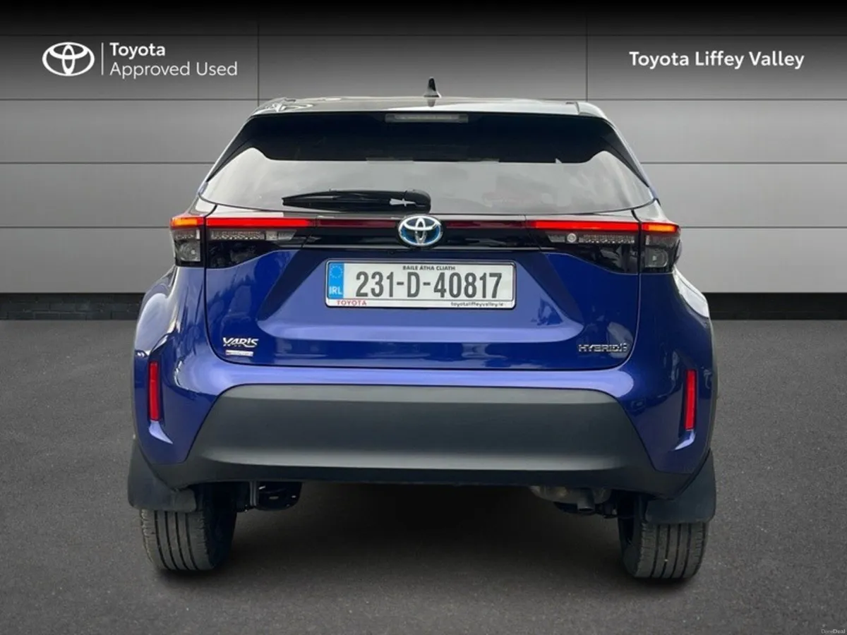 Toyota Yaris Cross YARIS CROSS LUNA SPORT - Image 4