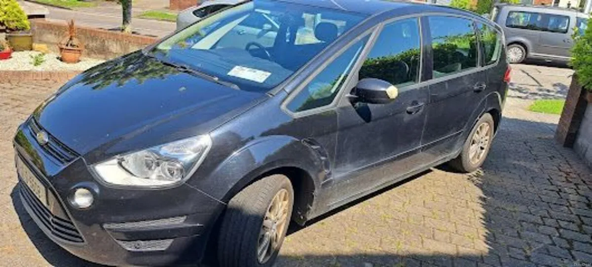 Ford S-Max 2012 - Image 1