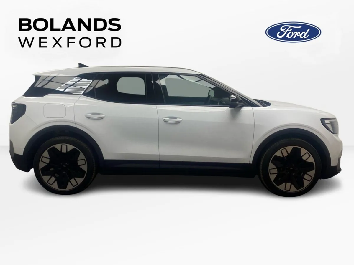 Ford Explorer Premium 77kWh Extended Range RWD - Image 4