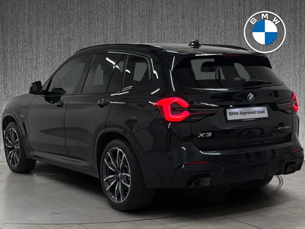 BMW X3 xDrive30e M Sport Pro, Comfort Plus, Towbar - Image 3