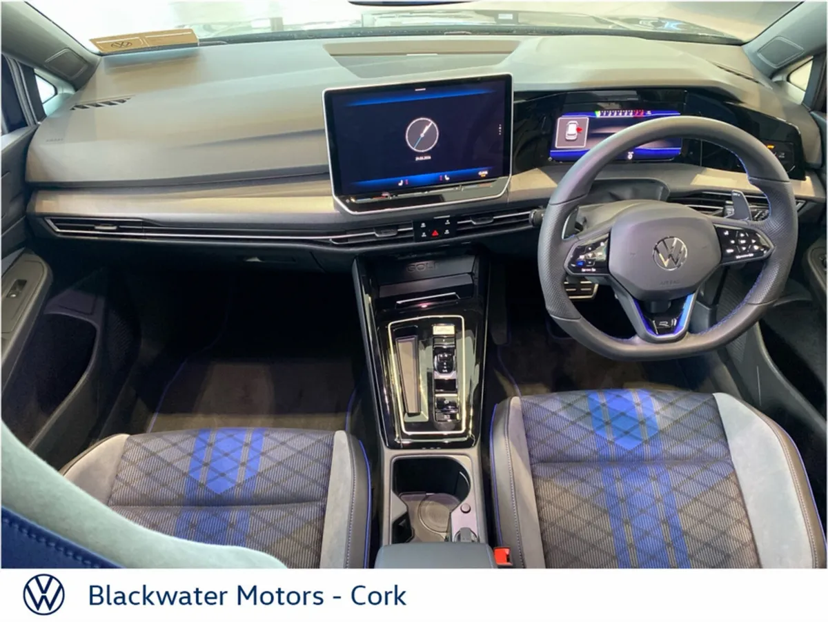 Volkswagen Golf GOLF R BLACK EDITION 2.0 TSI 333BH - Image 3