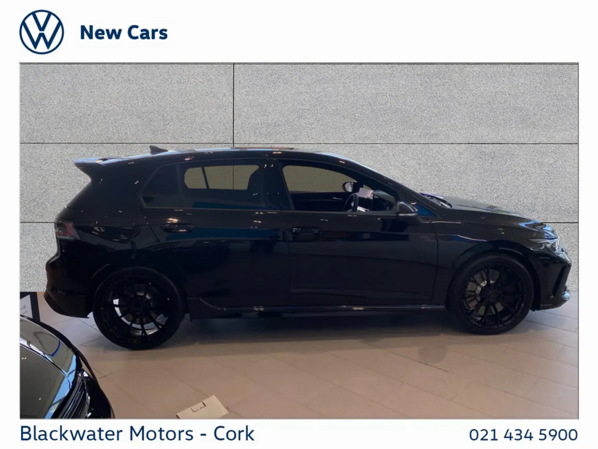 Volkswagen Golf GOLF R BLACK EDITION 2.0 TSI 333BH - Image 6