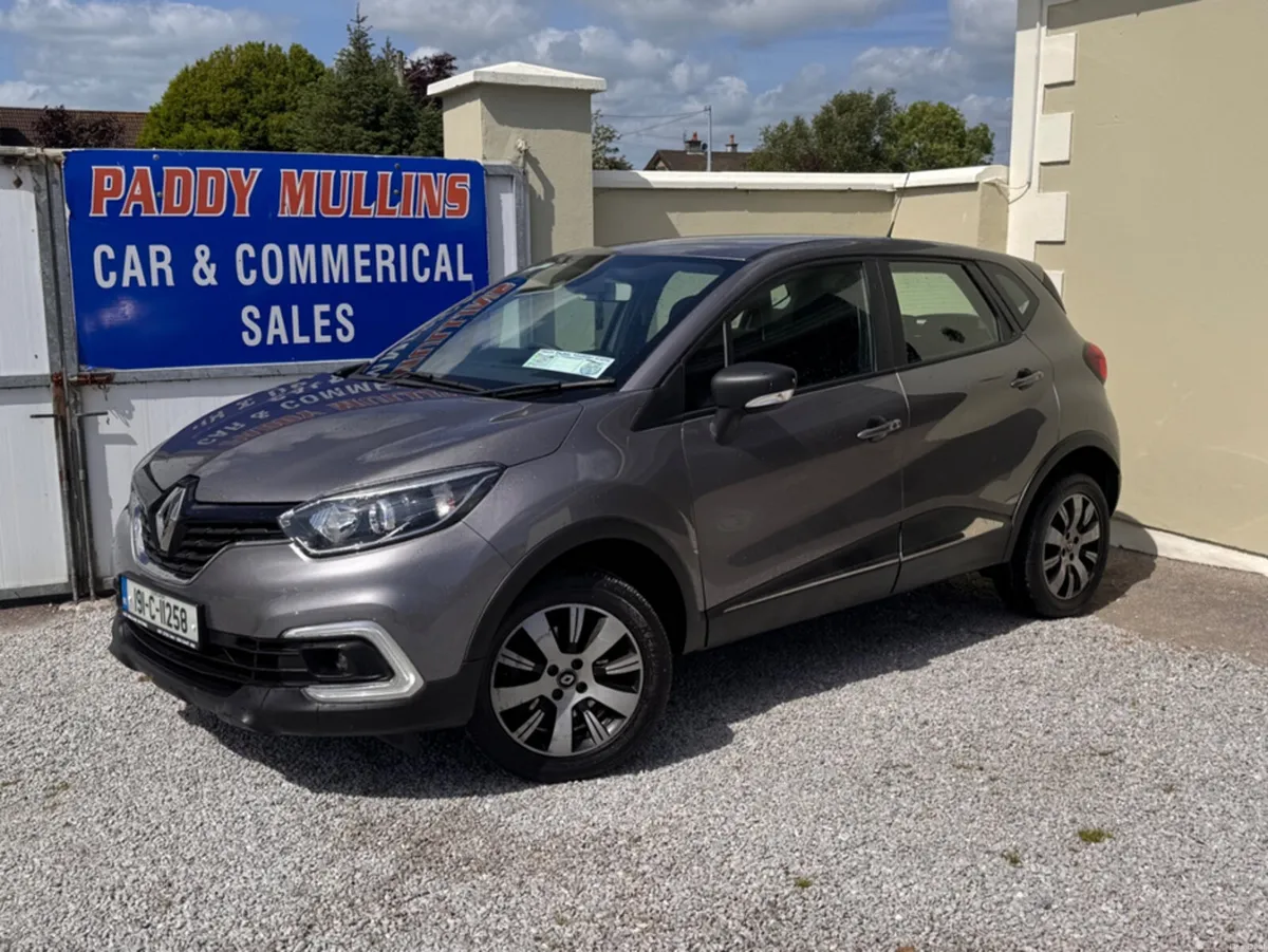 Renault Captur PLAY DCI 90 MY18 5DR - Image 2
