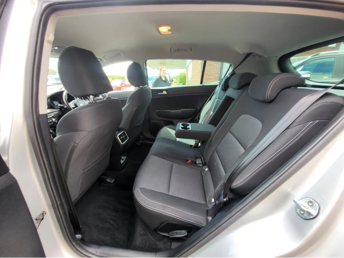 Kia Sportage 1.6 CRDI 2 134BHP 5DR - Image 5