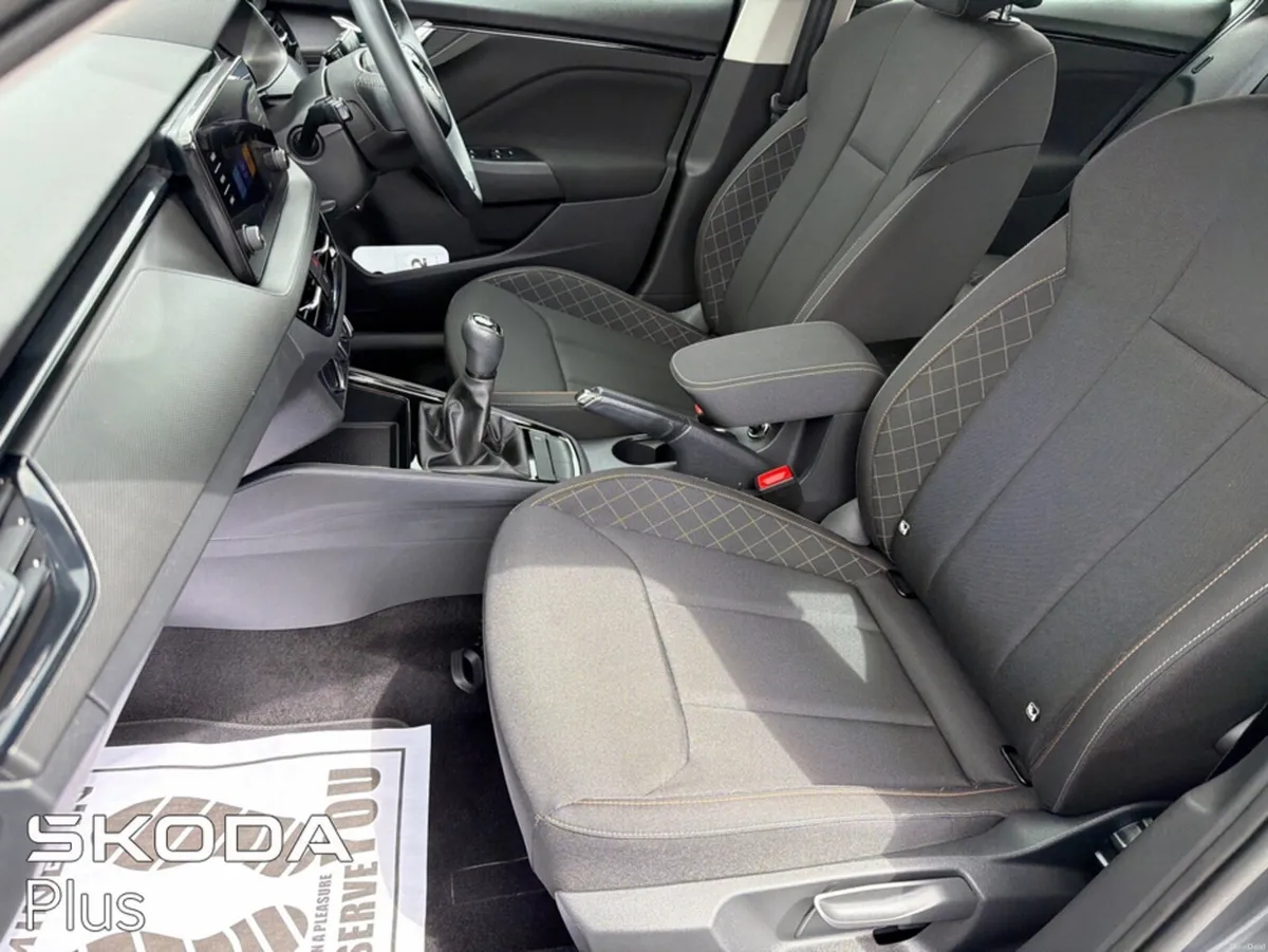 Skoda Kamiq AMBITION 1.0 TSI 95BHP 5DR - Image 4
