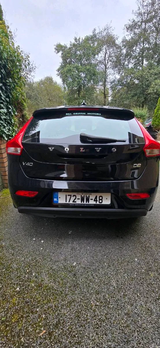 Volvo V40 - Image 4