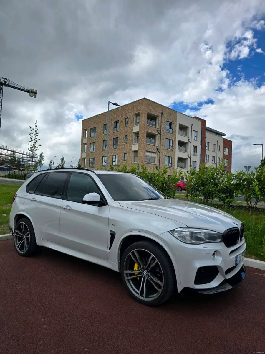 X5 F15 MSPORT LOW MILEAGE 7 seater - Image 2