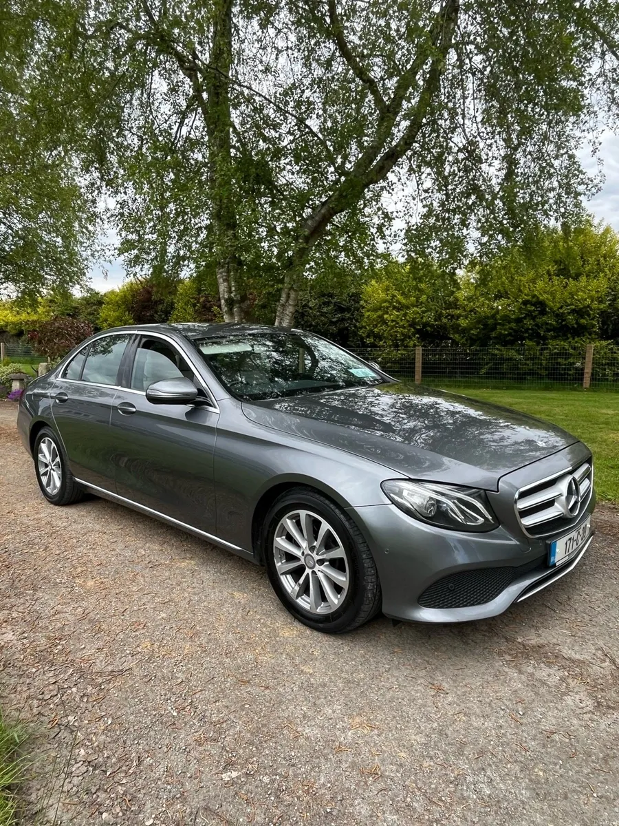 Mercedes E220d - Image 1