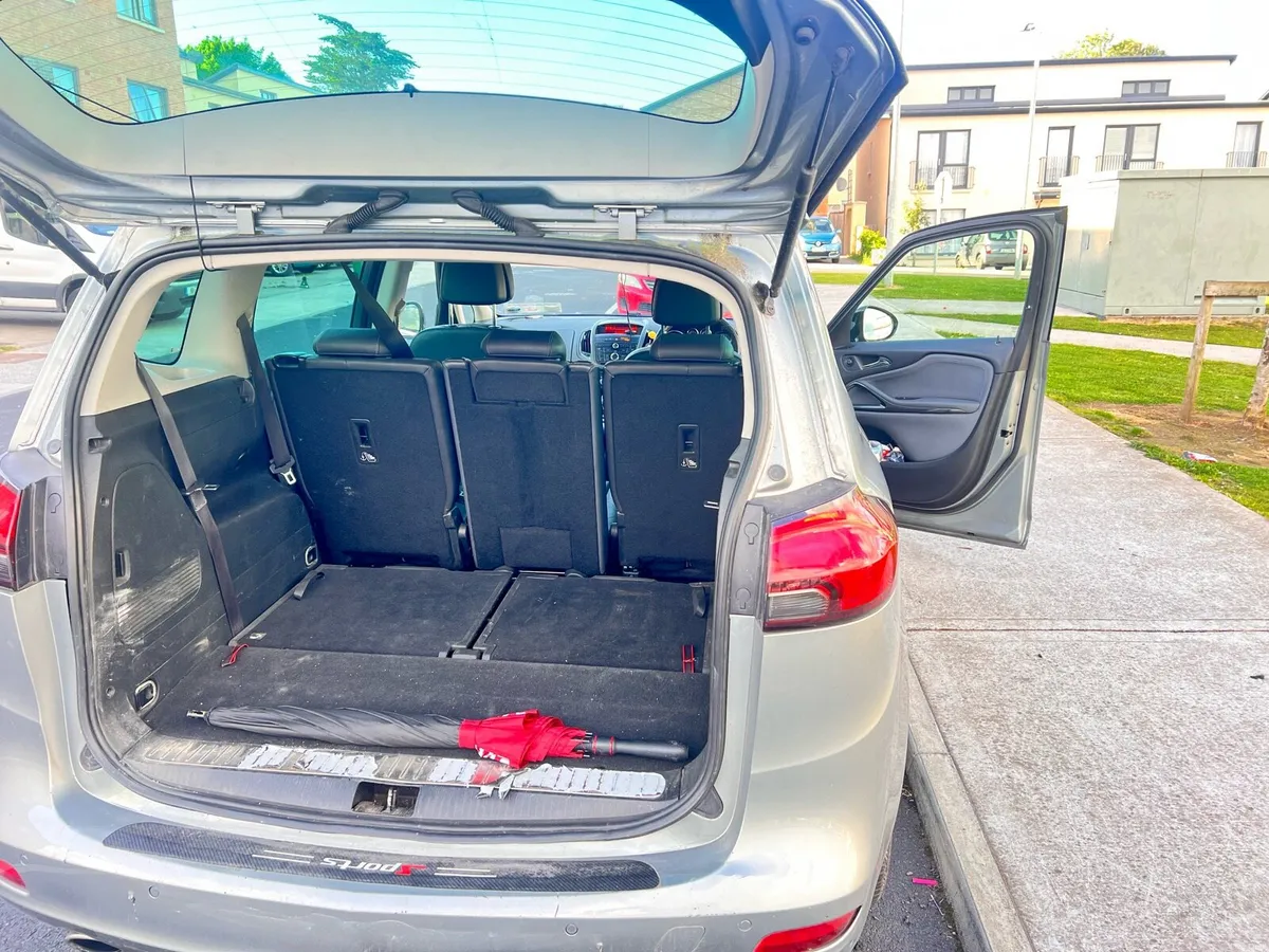 Opel Zafira tourer Elite - Image 4