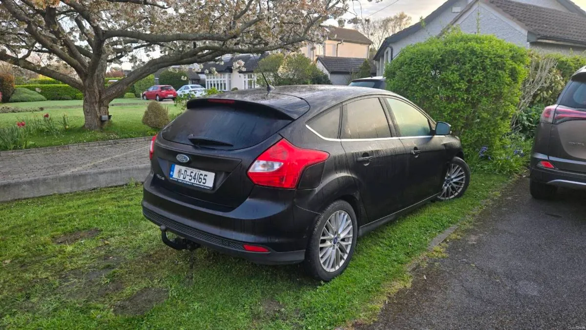 Ford Focus 2011 - Image 3
