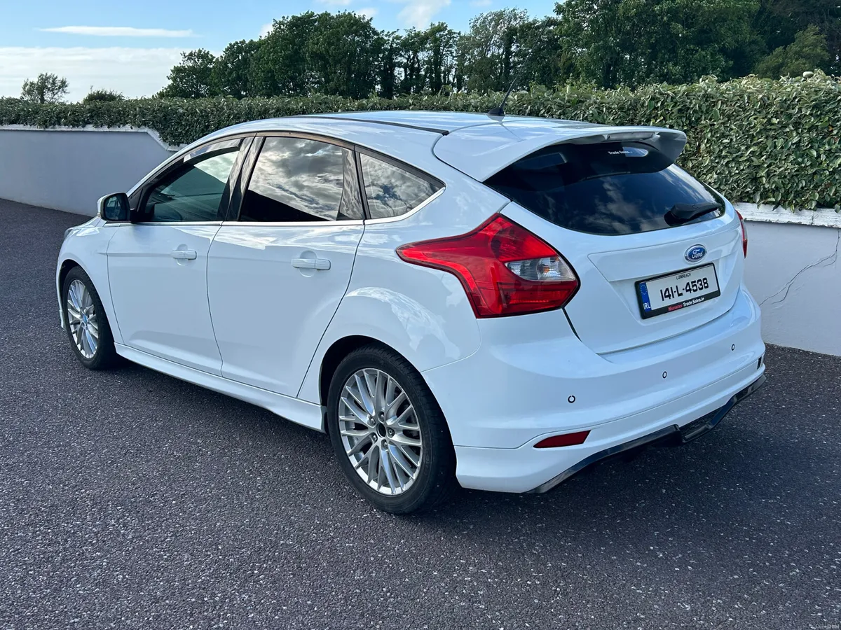 Ford Focus 2014 - Image 4