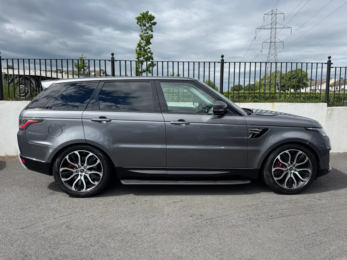 Land Rover Range Rover Sport P400e 404BHP LOW KMS - Image 3
