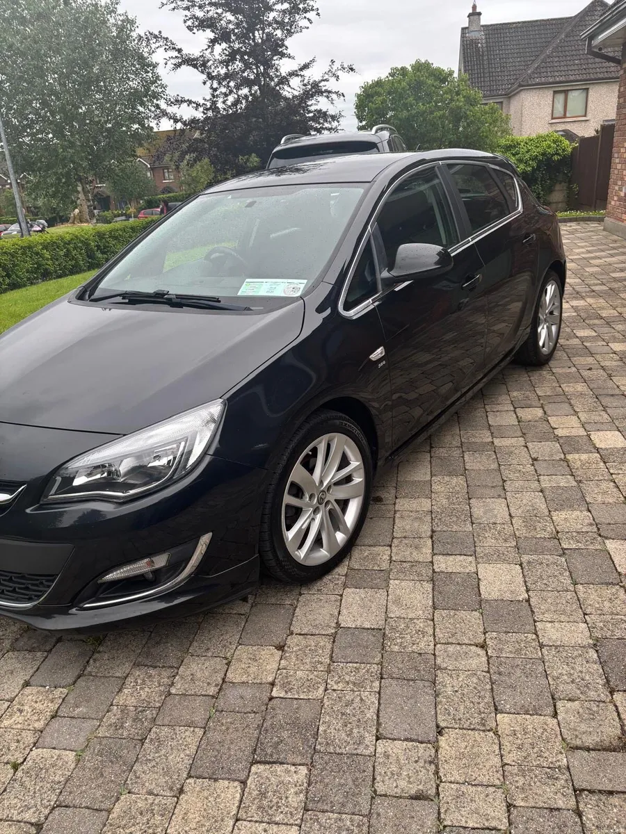 Astra SRI 1.6 petrol 152 - Image 3