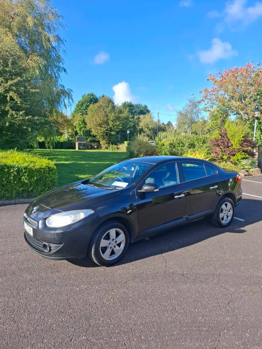2013 Renault Fluence - Image 1