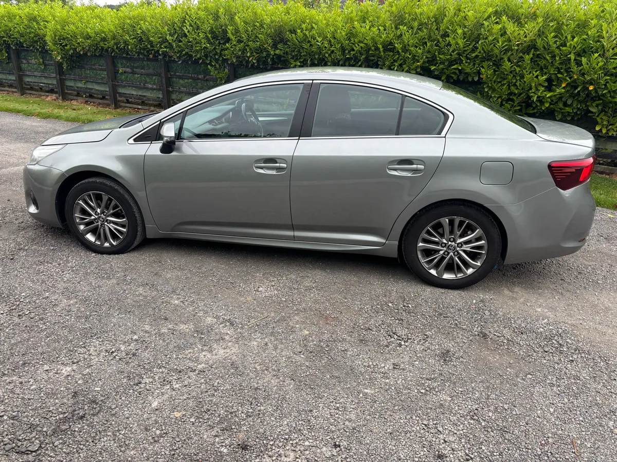 2017 TOYOTA AVENSIS 1.6 d4D NEW TWO YEAR NCT - Image 6