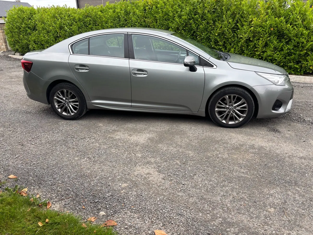 2017 TOYOTA AVENSIS 1.6 d4D business edition - Image 2