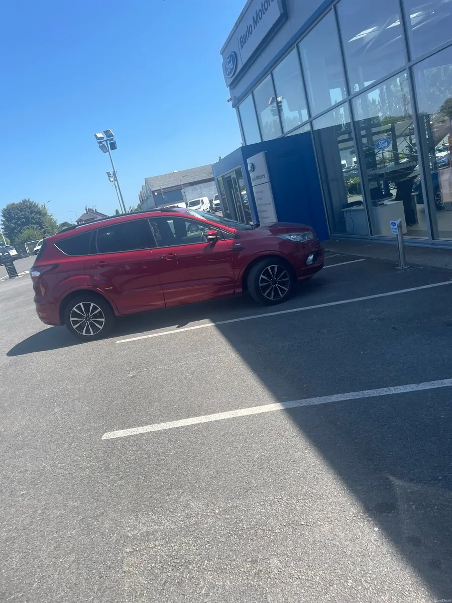 Ford kuga 1.5 diesel st line - Image 4