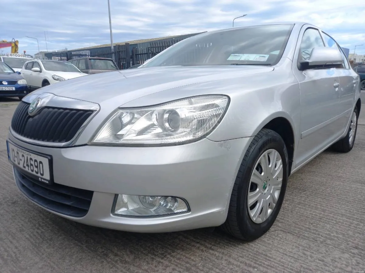 Skoda Octavia Automatic NCT 05/27 Low kms - Image 1