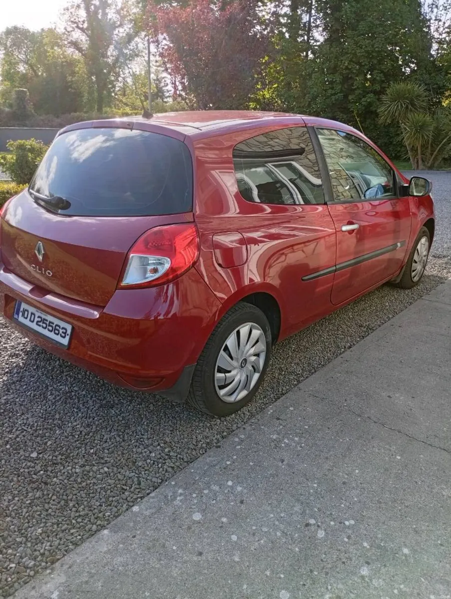Renault Clio - Image 4