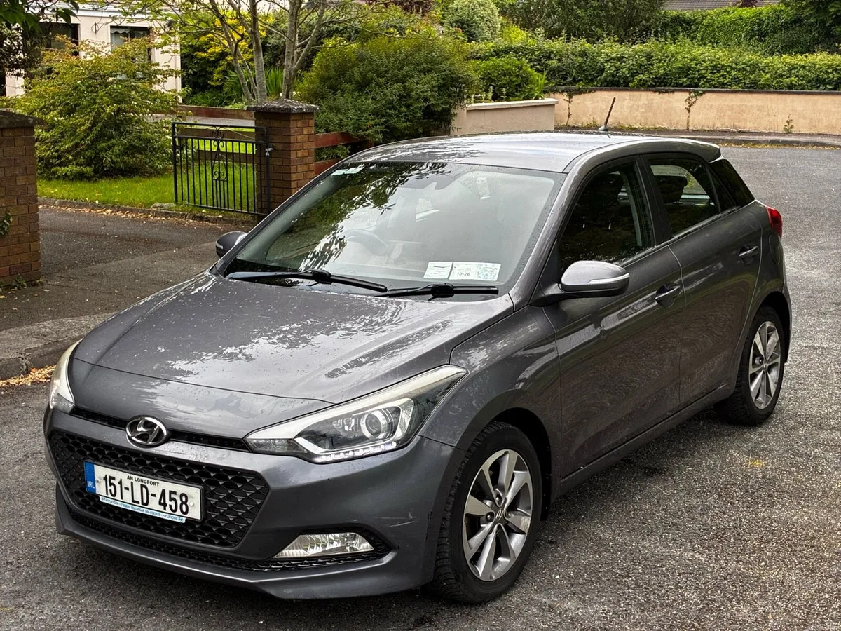 2015 Hyundai i20 nct and tax - Image 3