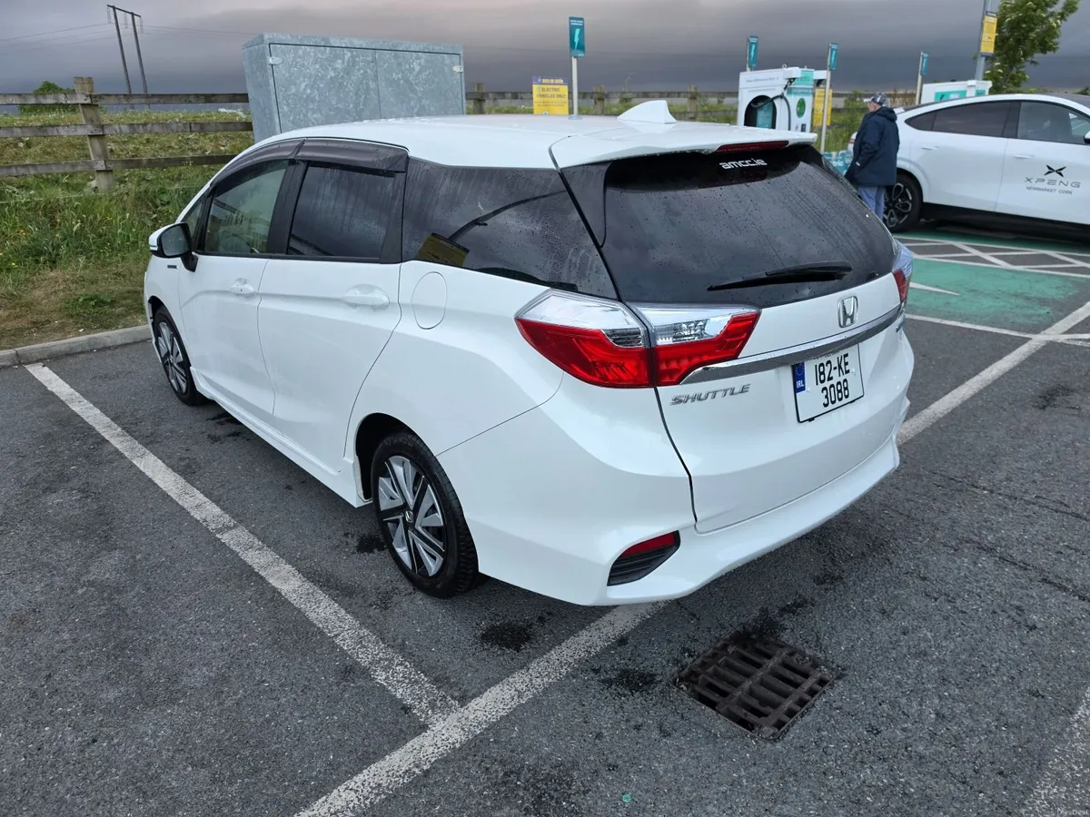 Honda Shuttle Hybrid 1.5 L 2018 - Image 4
