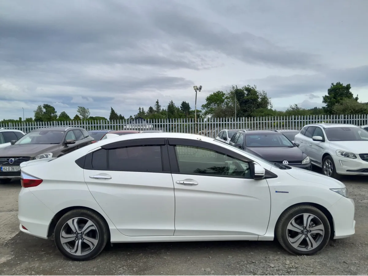 Honda Grace 1.5 Petrol Hybrid low mileage (6408) - Image 4