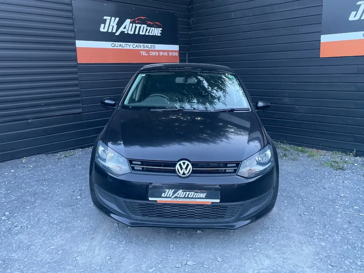 Volkswagen Polo 1.2 TSI AUTO Comfort Line - Image 2