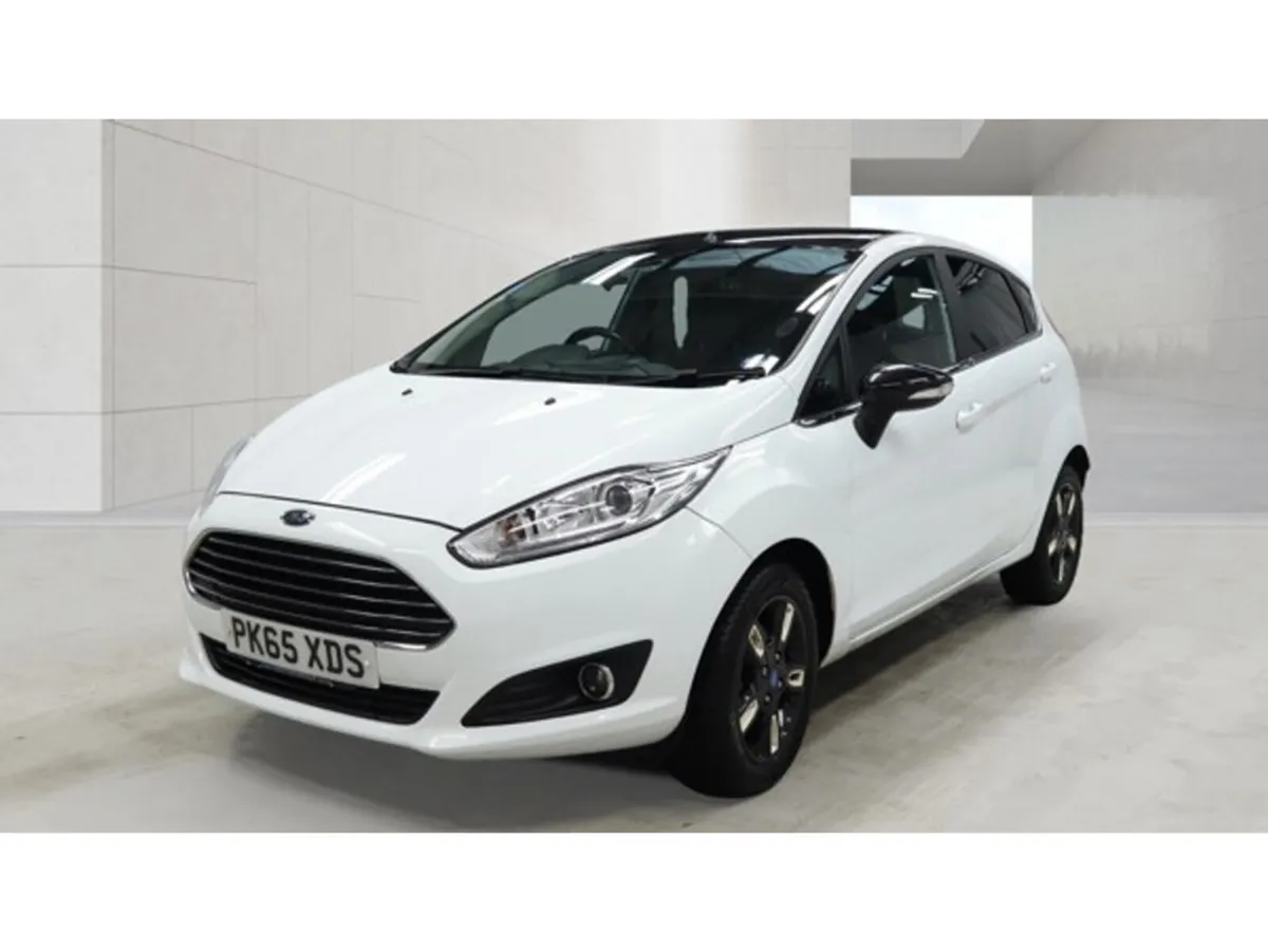 Ford Fiesta ZETEC WHITE EDITION A AUTUMN - Image 2