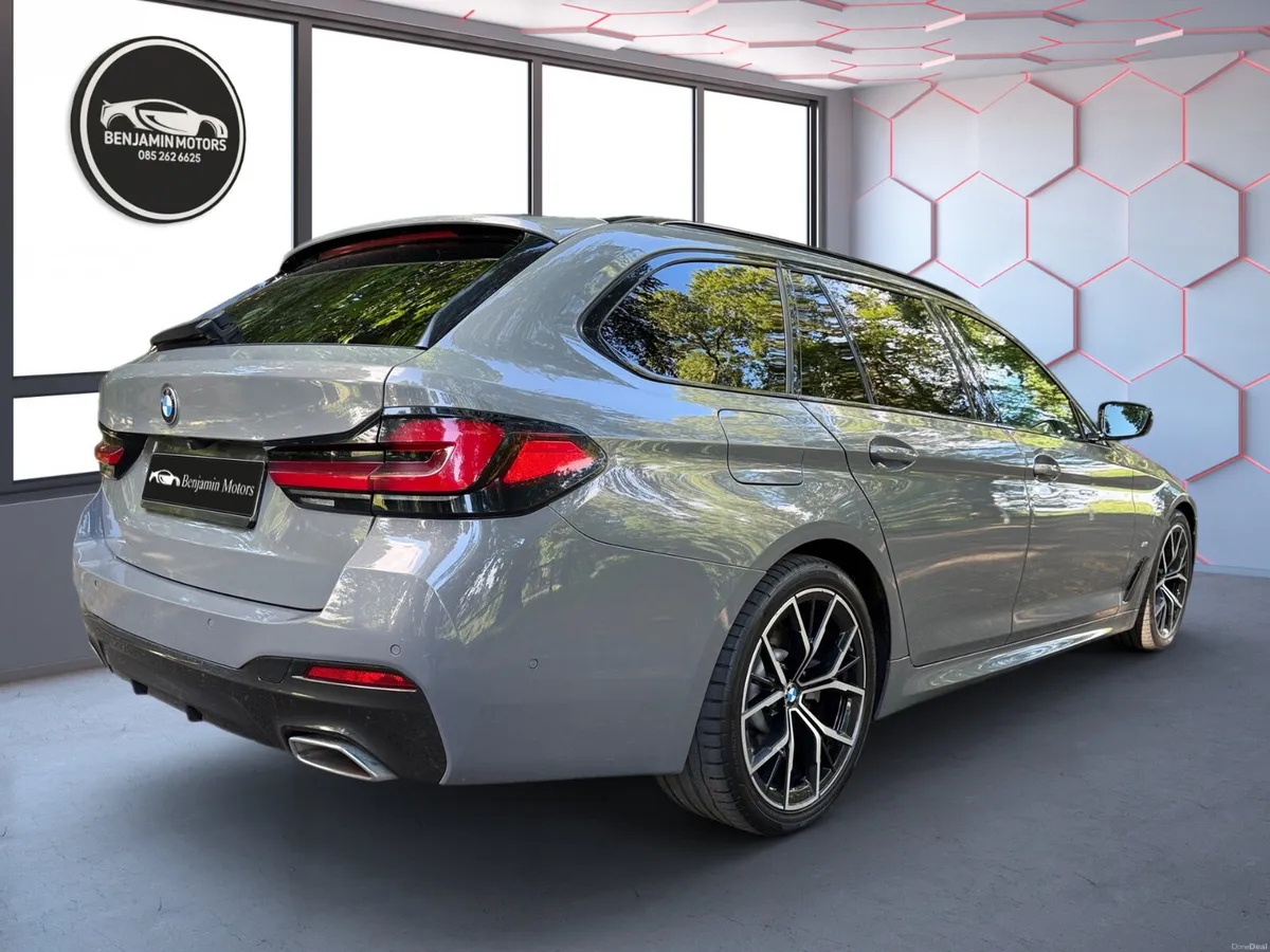 BMW 5-Series 2021 M Sport Touring / Estate MHEV - Image 5