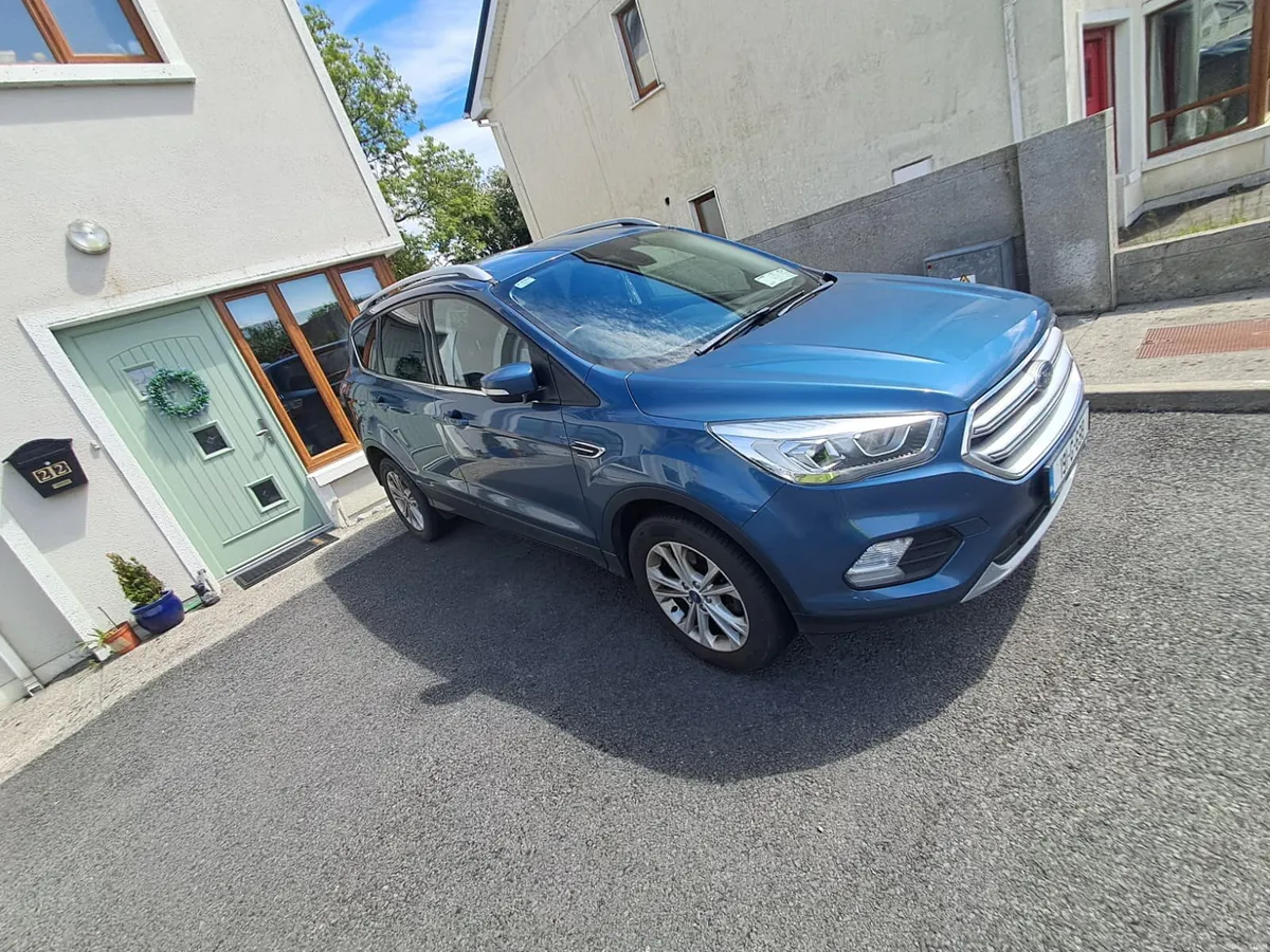 Ford Kuga - Image 4