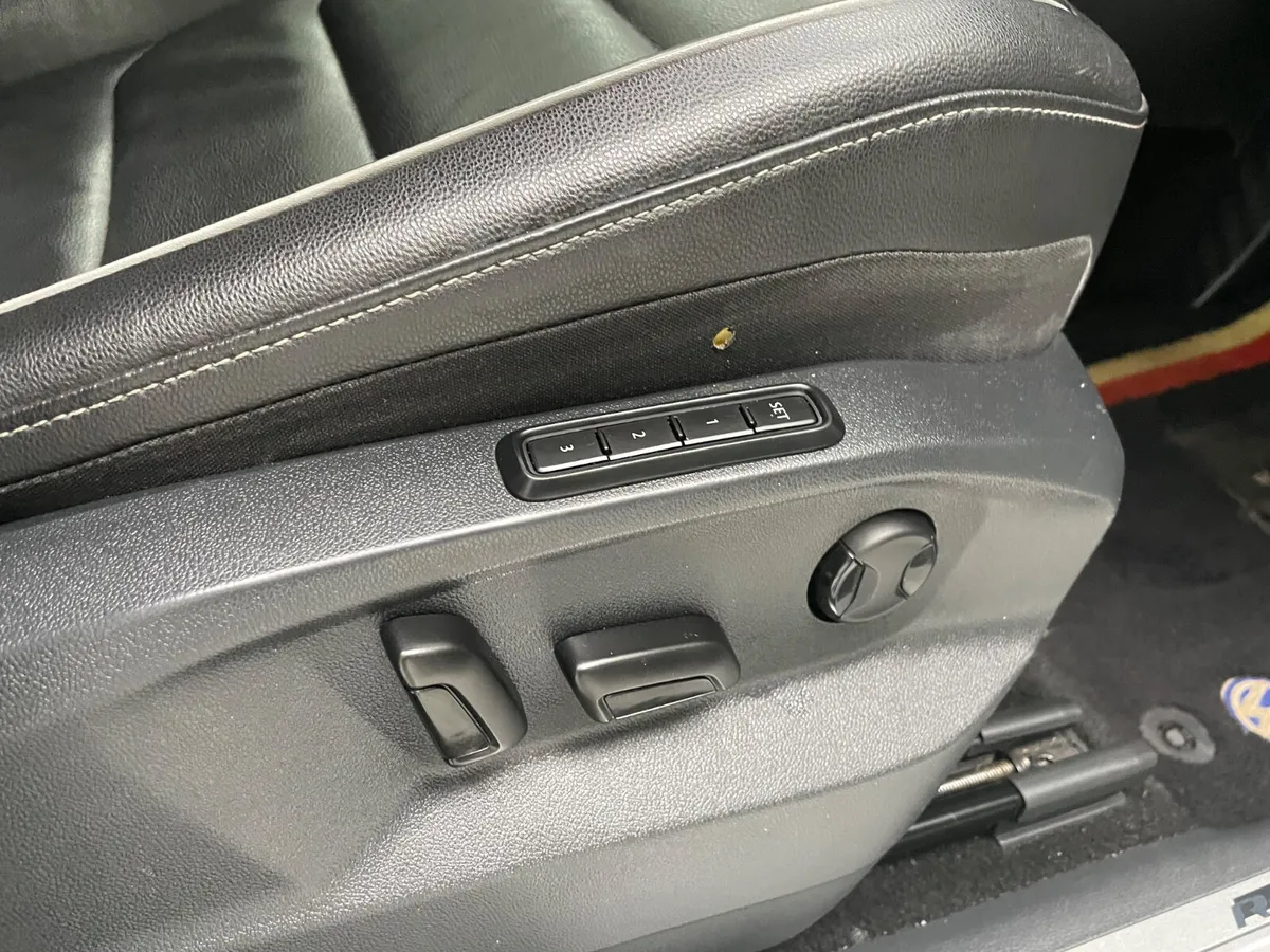2020 Vw Tiguan R-Line 4Motion Tdi Dsg - Image 4