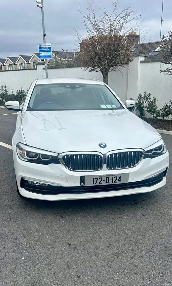 2017(172) BMW 520D SE AUTOMATIC HiSpec NCT 05/27 - Image 2