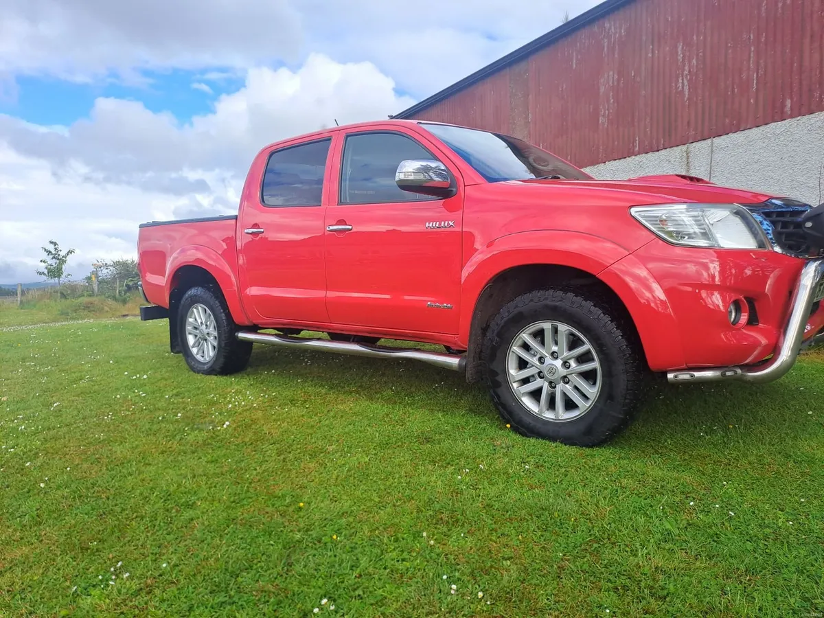 Toyota Hilux 2016 - Image 3