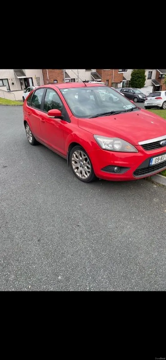 2009 Ford Focus - Image 2