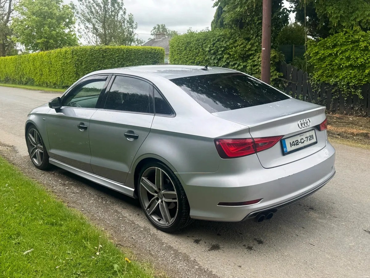 2014 2.0tdi AUDI A3 SALOON BLACK EDITION SLINE - Image 2