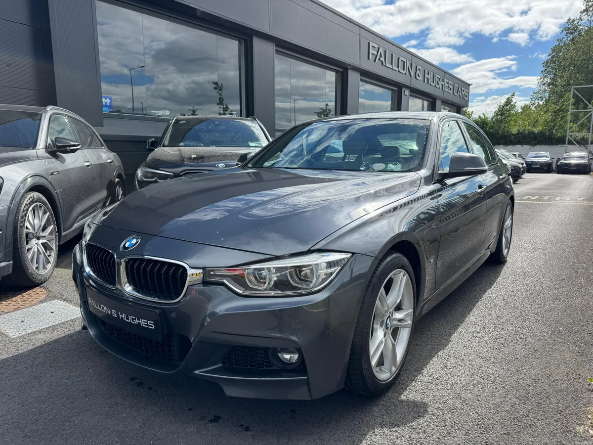 BMW 3-Series 330e M SPORT 2018 LOW KMS - Image 1