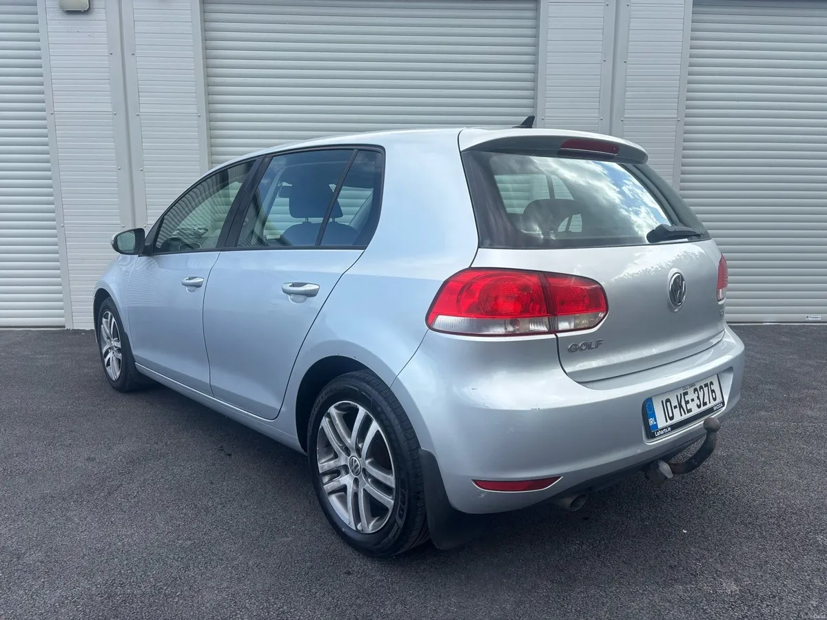 VOLKSWAGEN GOLF CL 1.6 TDI 5DR AUTO DSG - Image 3