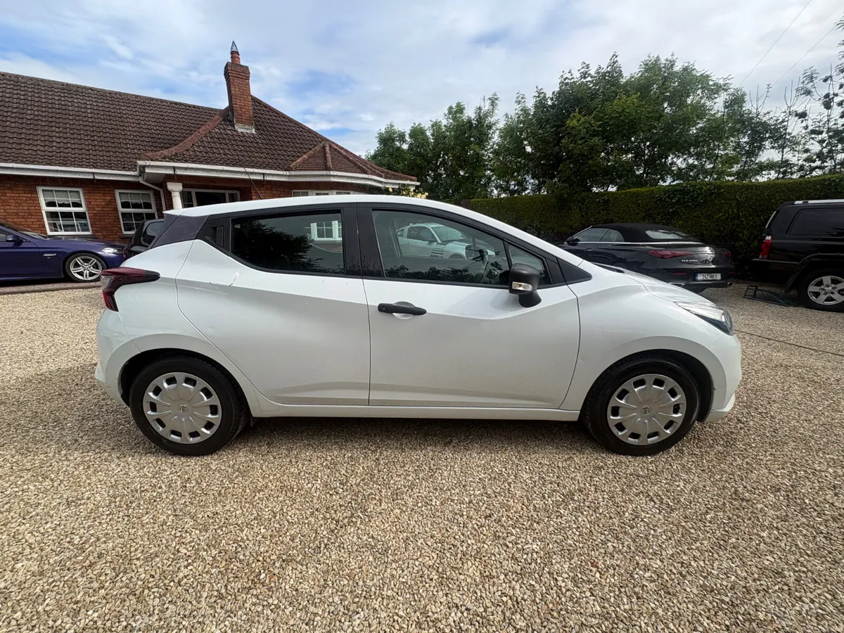 Nissan Micra 2018 , 1.0 litre manual - Image 3