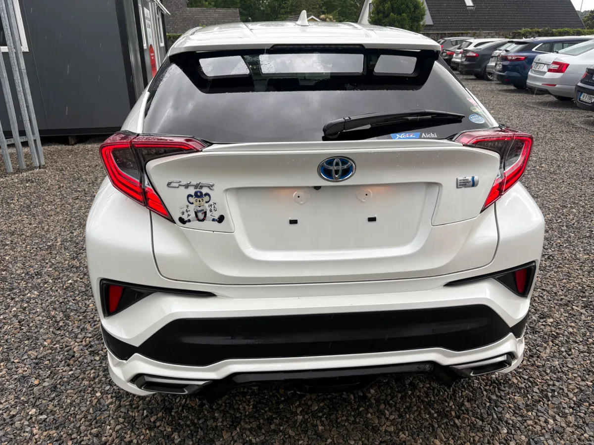 2019 Toyota C-hr Nero Edition 1.8 hybrid - Image 4
