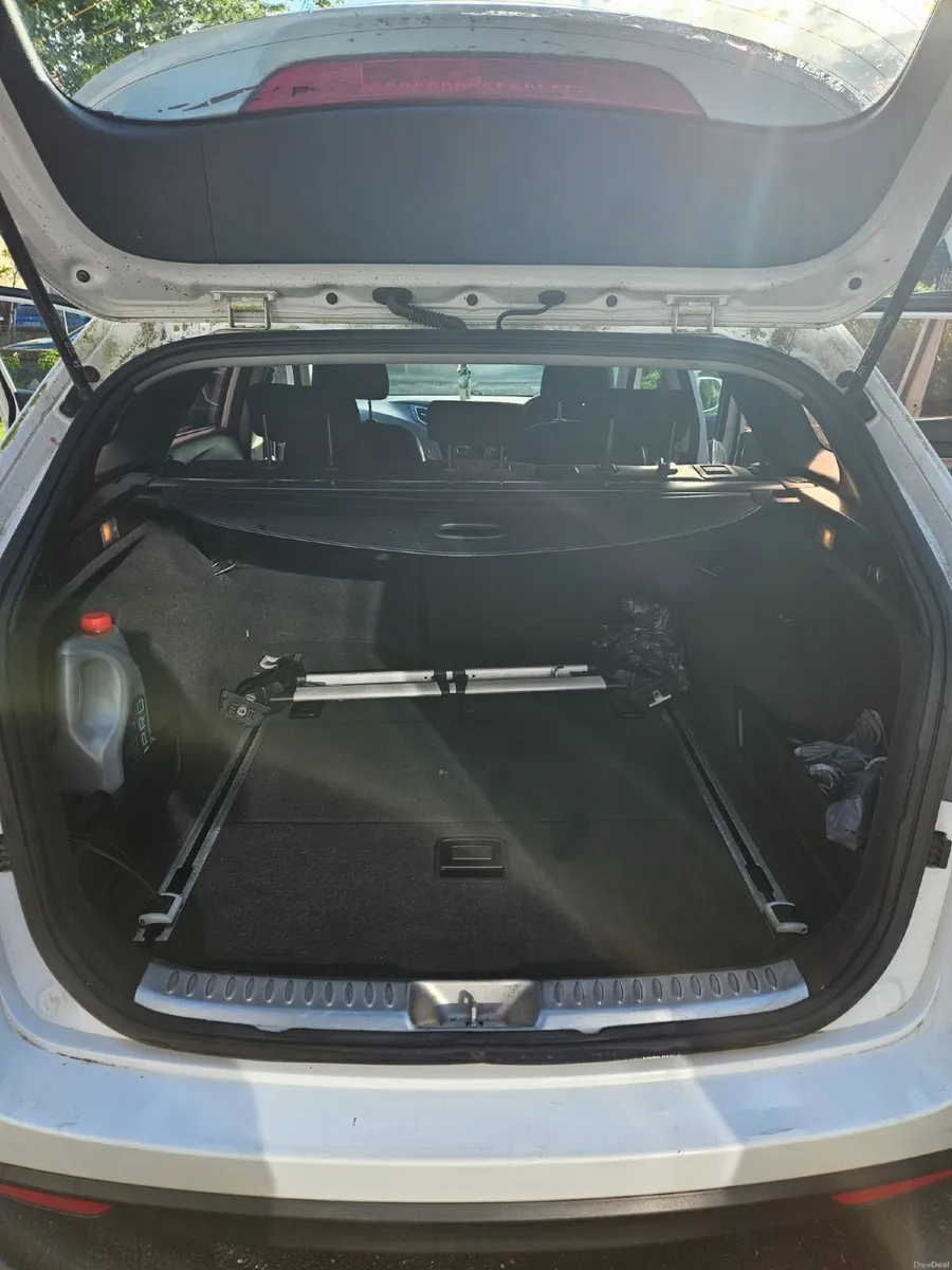 2014 Hyundai i40 Executive Estate | NCT 11/26 - Image 2