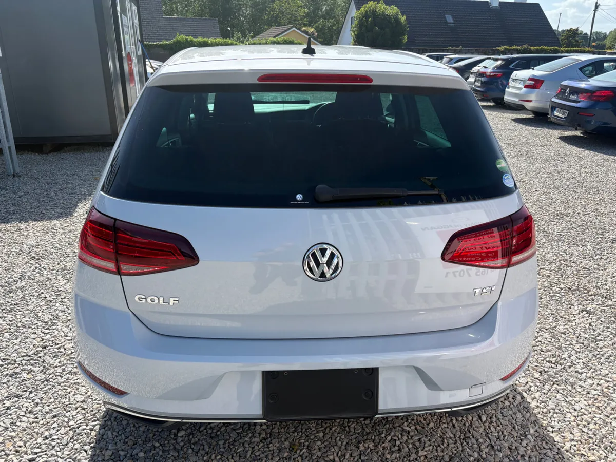 2017 Volkswagen Golf 1.2 Auto - Image 4