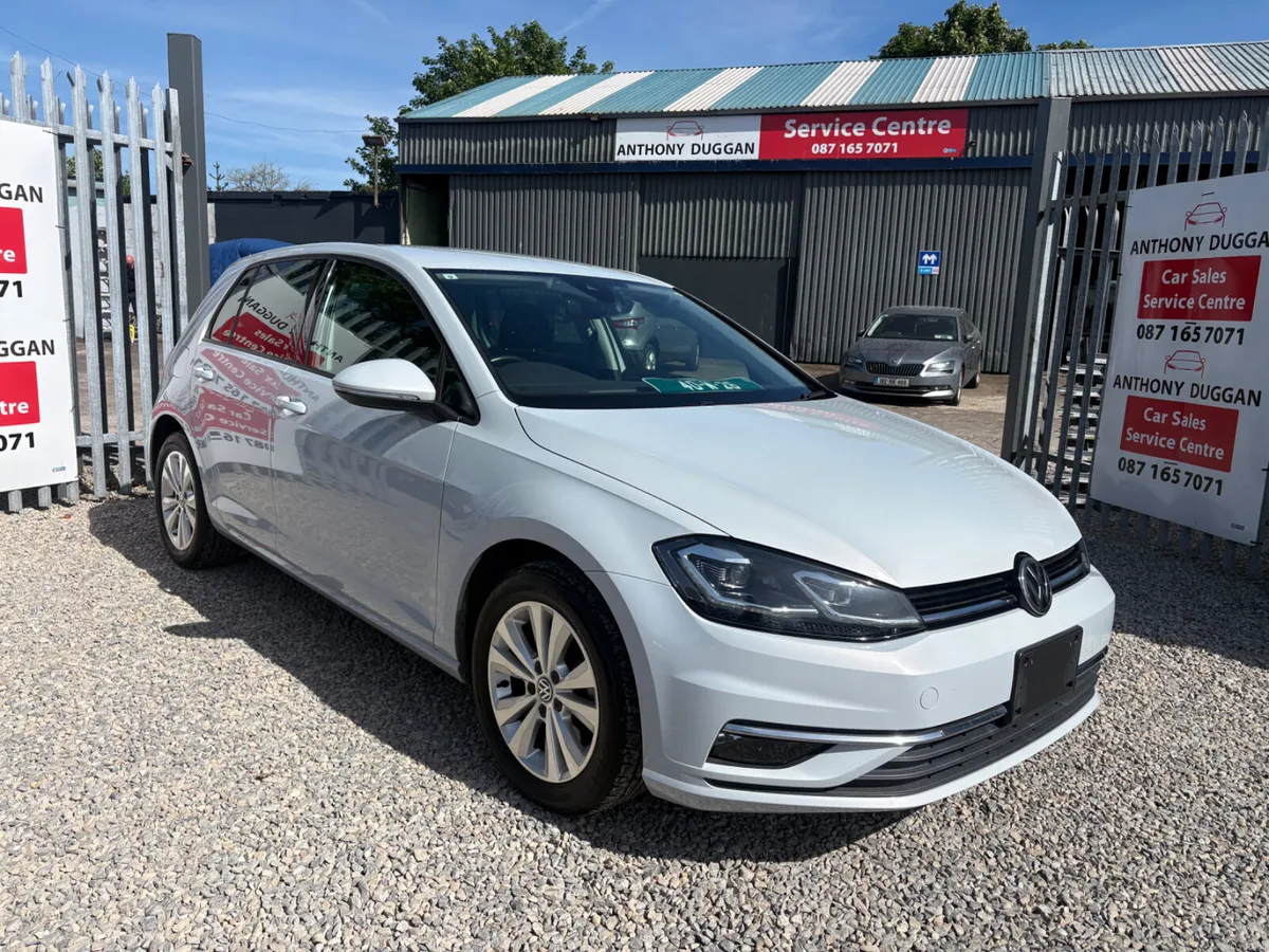2017 Volkswagen Golf 1.2 Auto - Image 1