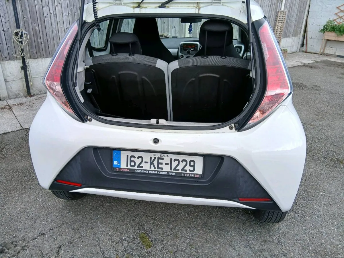 Toyota aygo (automatic)(6500) - Image 4