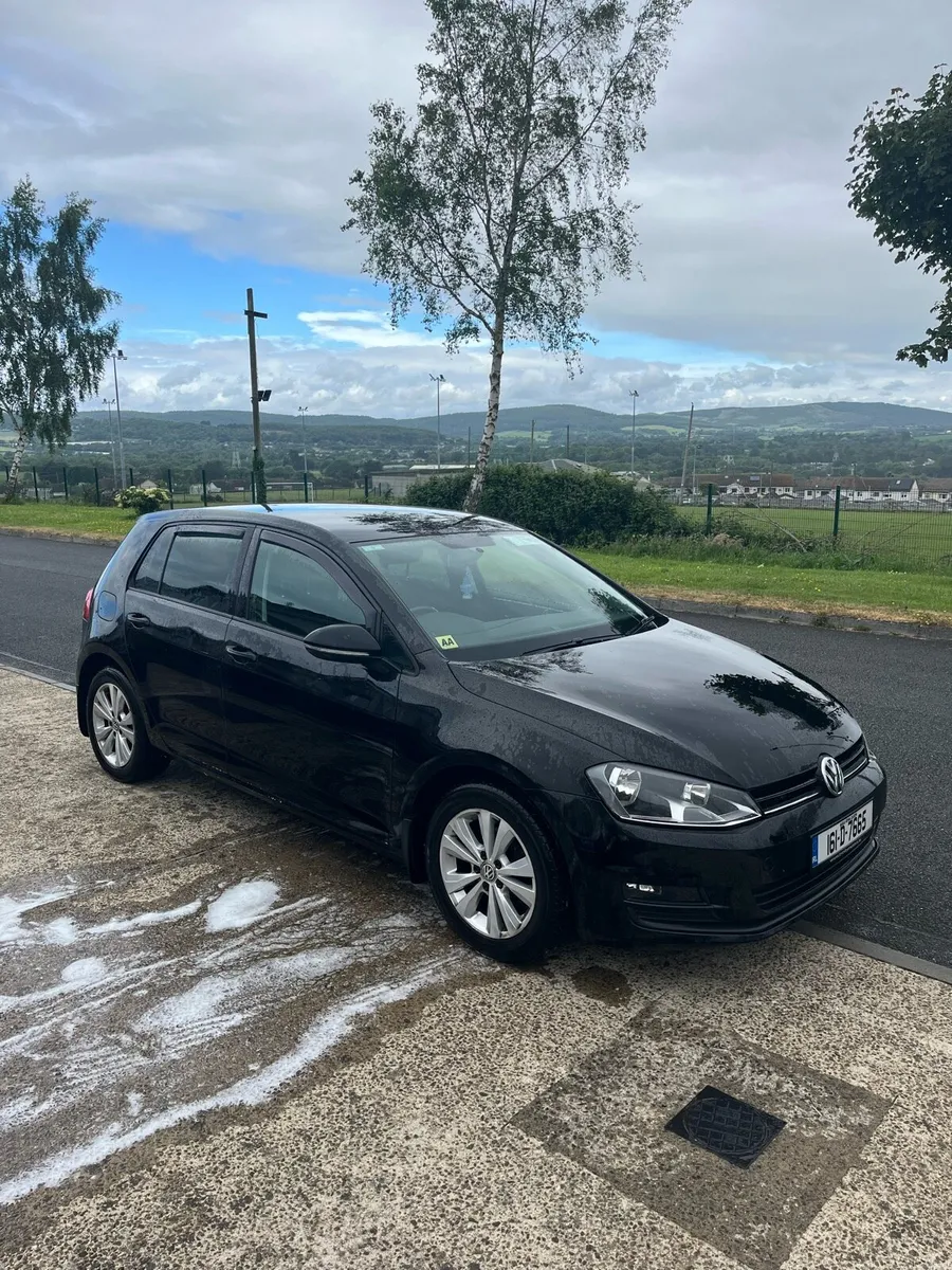161 Volkswagen Golf BlueMotion - Image 2