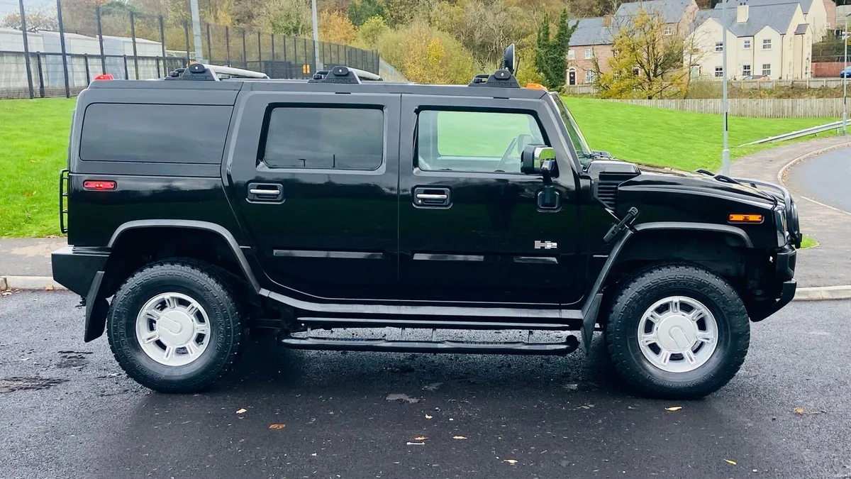 Hummer H2 - Image 2