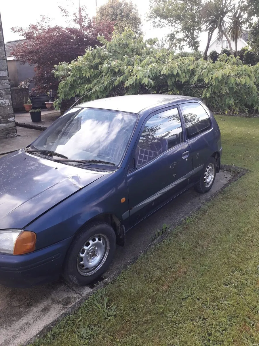 Toyota Starlet 1997 - Image 1