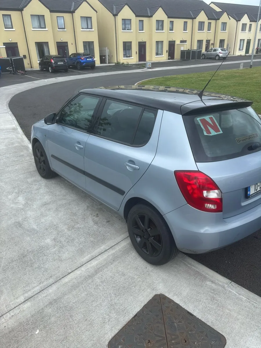 fabia 1.2l low mileage - Image 3