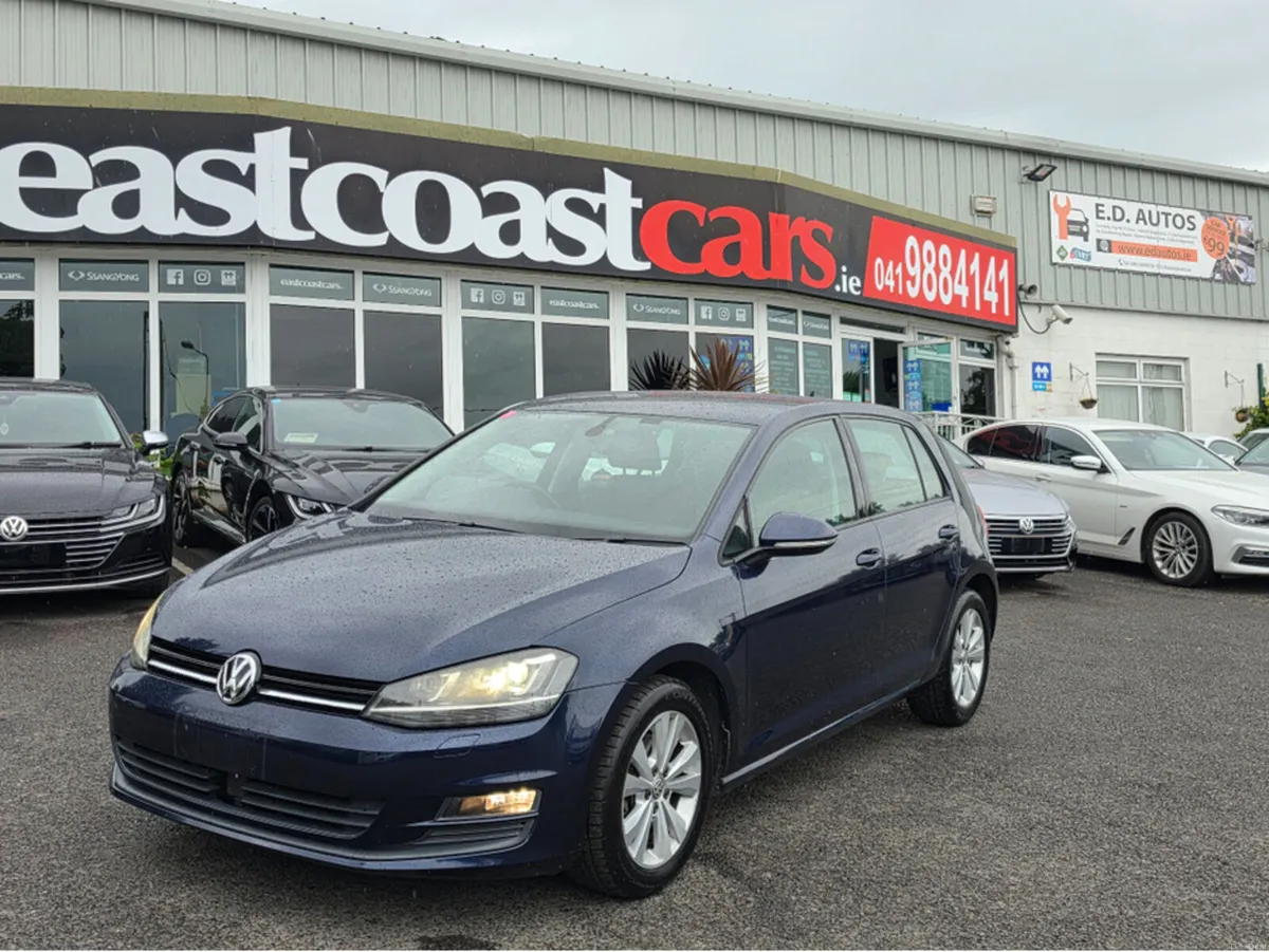 Volkswagen Golf 1.2 TSI- COMFRTLINE- REVERSING CAM - Image 1