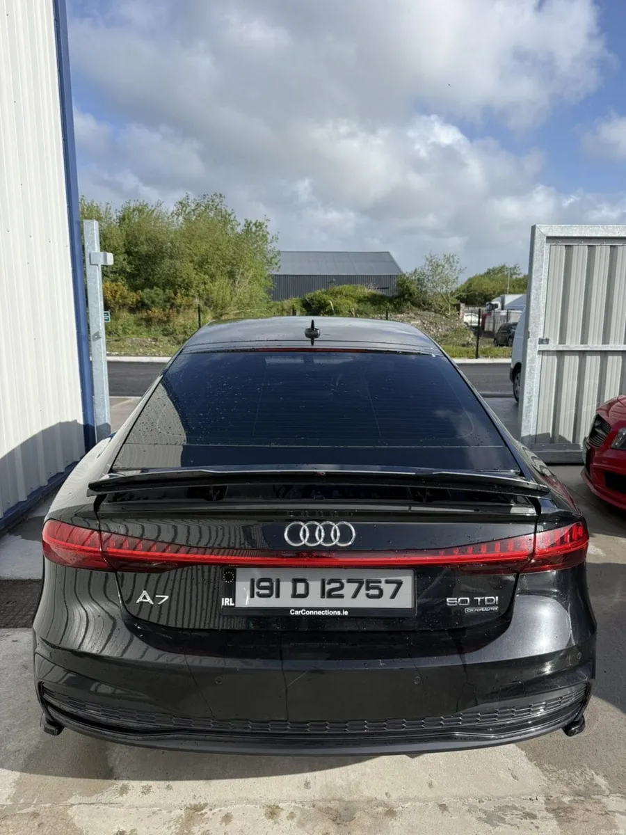 AUDI A7 S-Line Quattro - Image 4