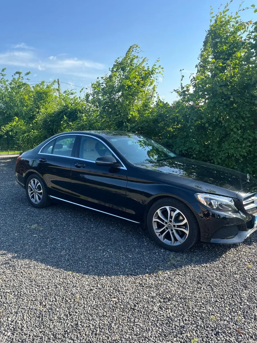 Mercedes-Benz C-Class 2018 - Image 1